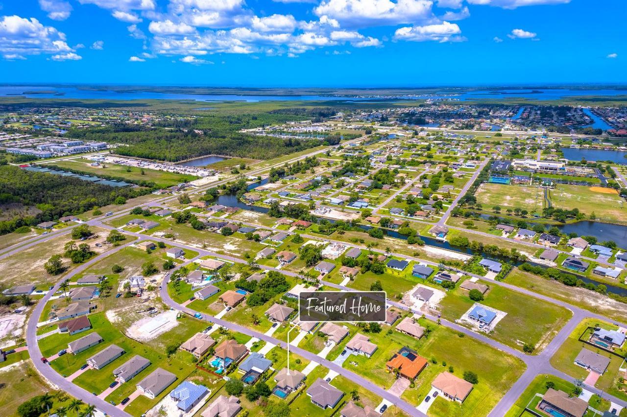 Family Vacation, Heated Pool, Wake Up To Enjoy The Sunrise - Villa Pine Island Cape Coral Exterior photo